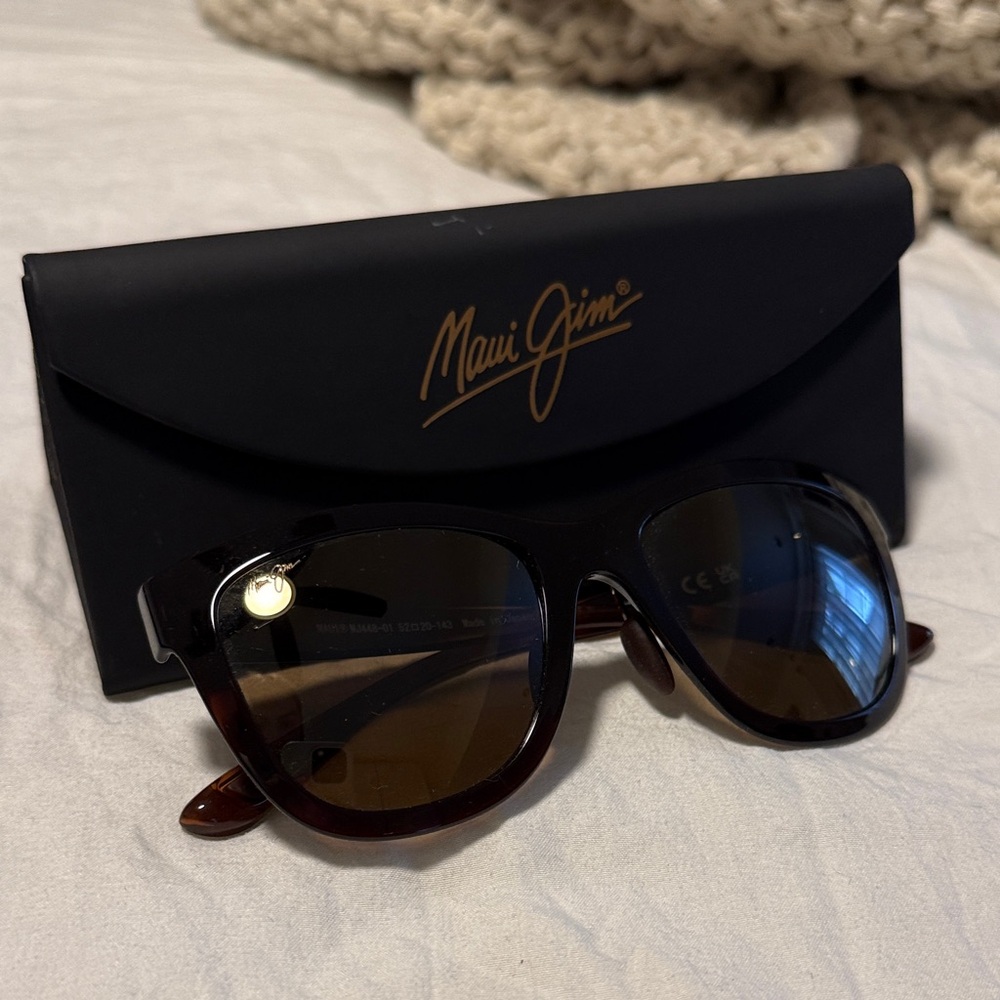 Maui Jim Tortoise Sunglasses with Black Case